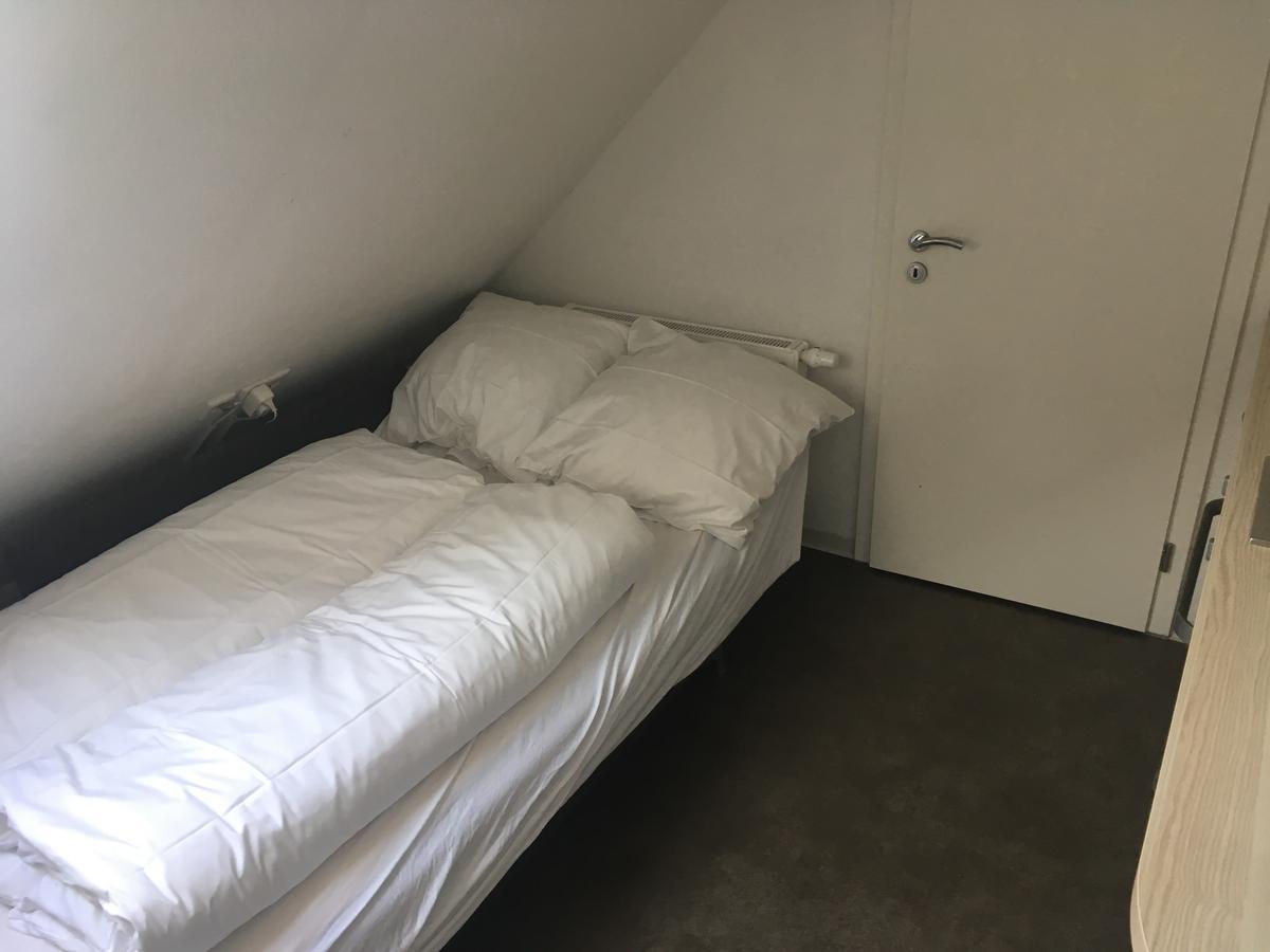 Homeport Hostel Hamburg-Harburg Buitenkant foto